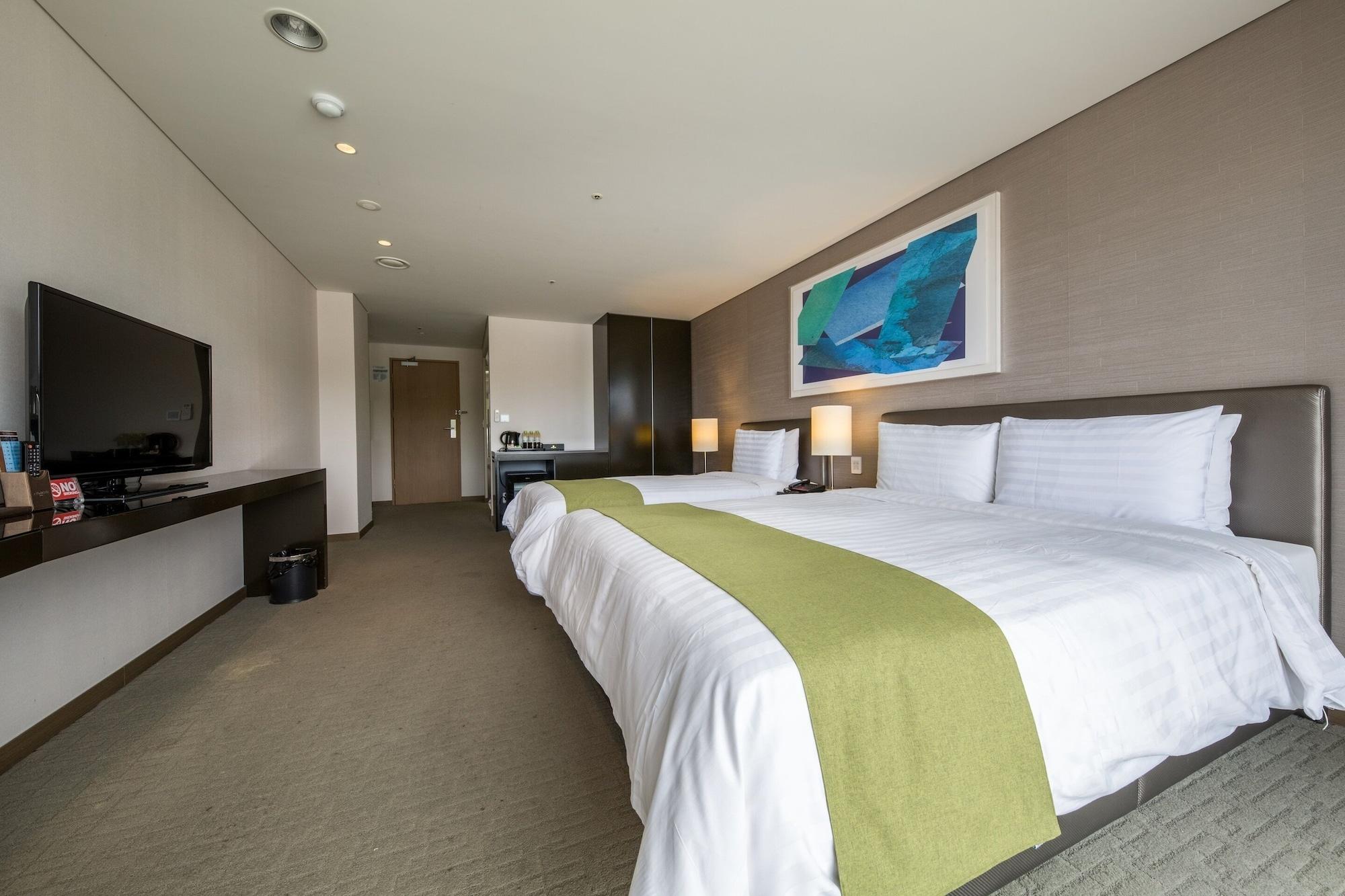 Aventree Hotel Busan Exterior photo