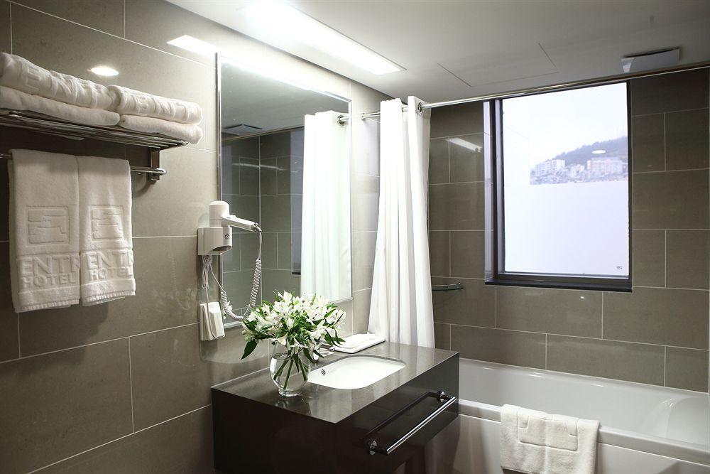 Aventree Hotel Busan Exterior photo