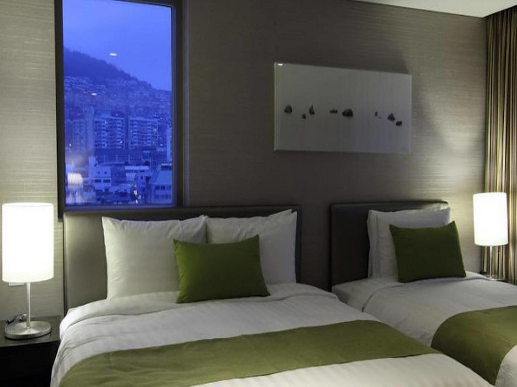 Aventree Hotel Busan Exterior photo